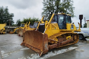 Бульдозер Komatsu D65EX-16 