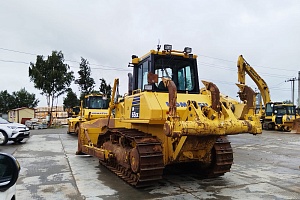 Бульдозер Komatsu D65EX -16 